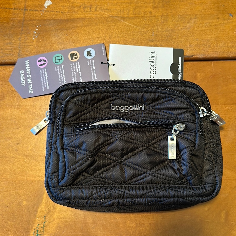 Baggallini Triple Zip Bag